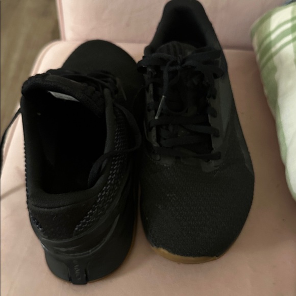 Reebok Nano X3 Sneakers with Brown Sole - Picture 5 of 6